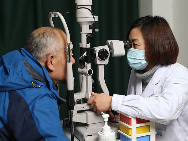 眼底病專科簡介